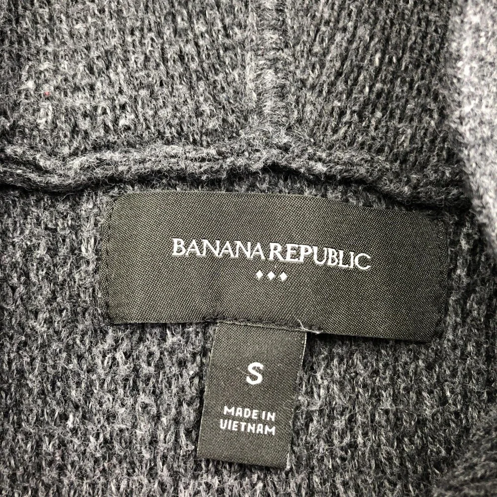 Banana Republic Sweater Mens Small Gray Hooded Knit V Neck Pullover Casual Warm